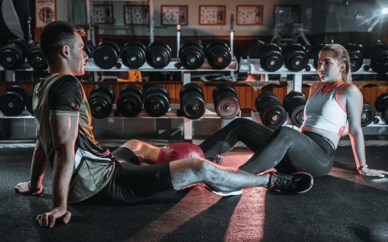 Reverse cable fly: sterke schouders en bovenrug