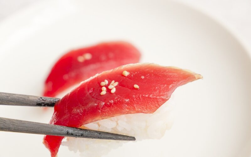 Frisse maaltijdsalade met tonijn en ei