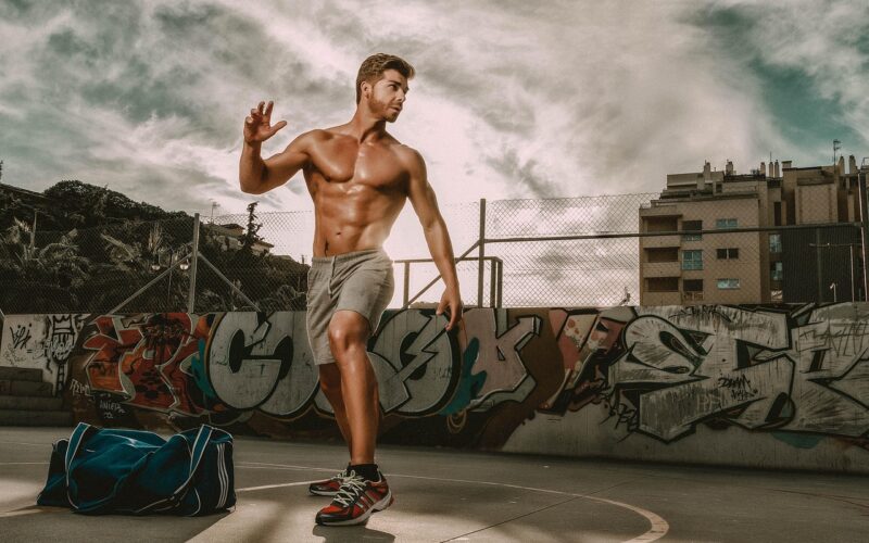 Hoe maak je wandelen uitdagender met heuveltraining